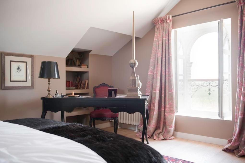 Domaine De La Soucherie - Chambres D'Hotes ボーリュ・シュル・レイヨン 部屋 写真